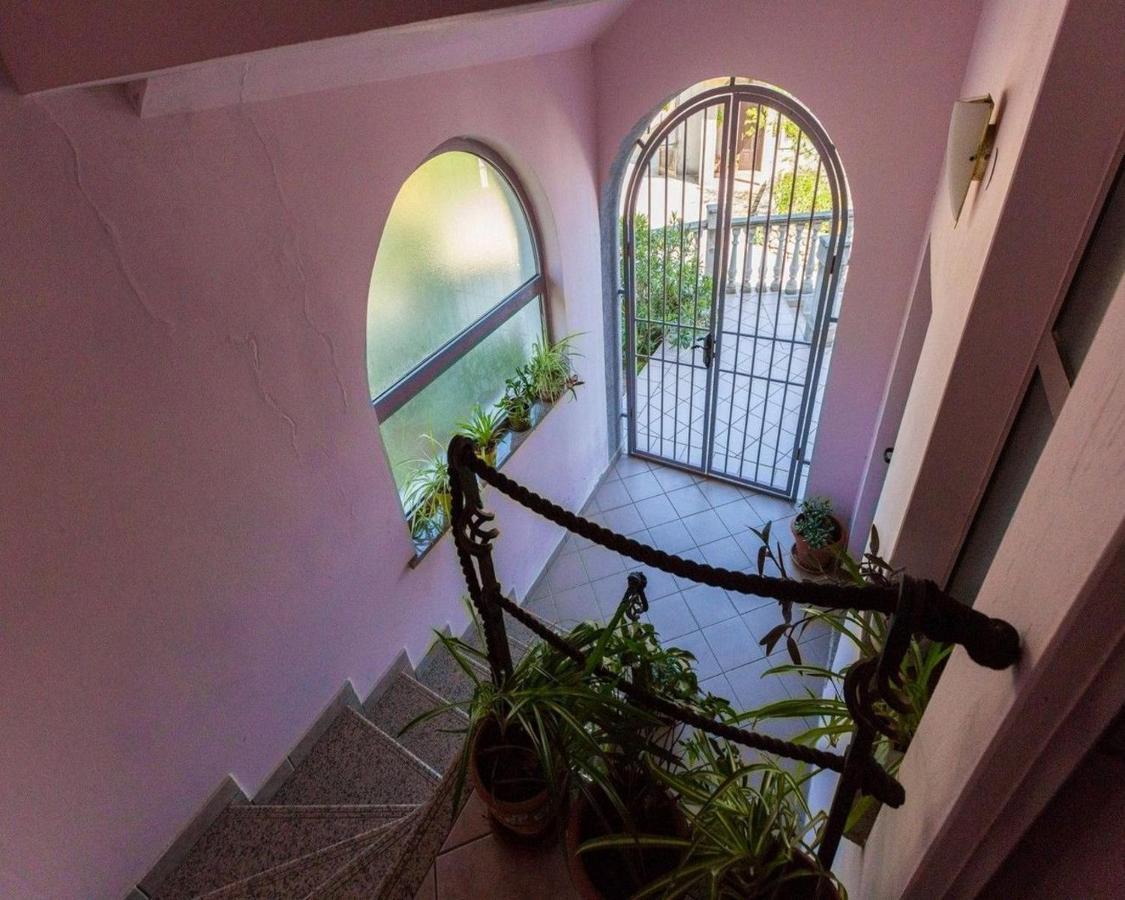 דראמליי Apartments Djusi מראה חיצוני תמונה