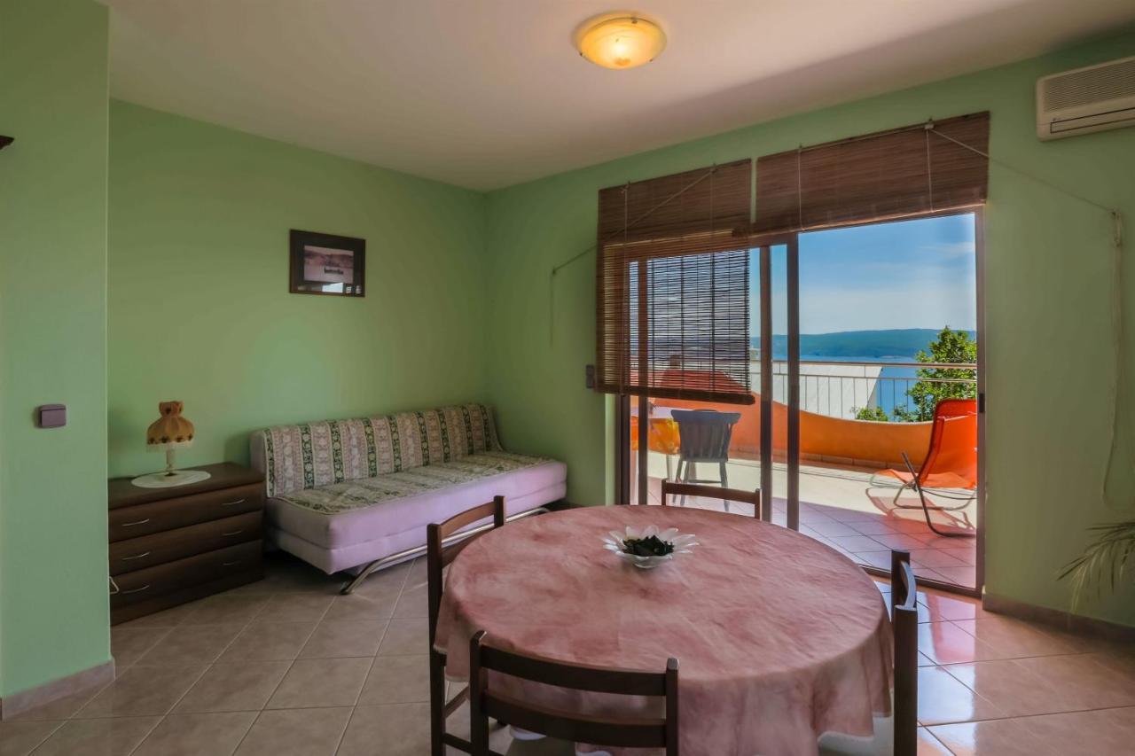 דראמליי Apartments Djusi מראה חיצוני תמונה